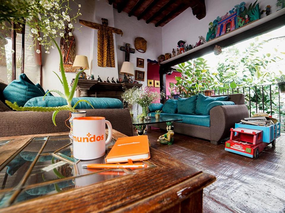 Casa De Los Espiritus Alegres By Rotamundos Guanajuato Esterno foto