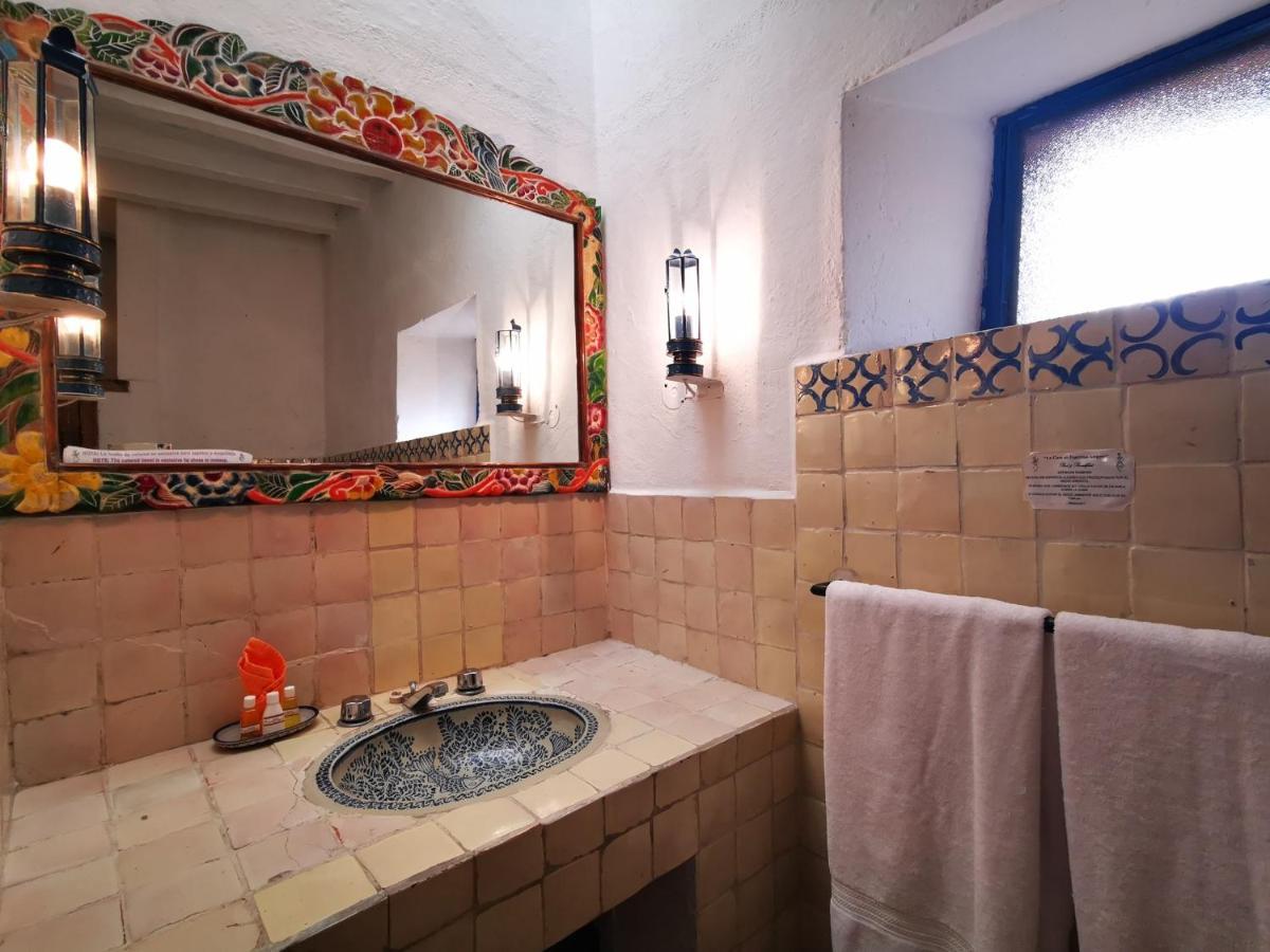 Casa De Los Espiritus Alegres By Rotamundos Guanajuato Esterno foto