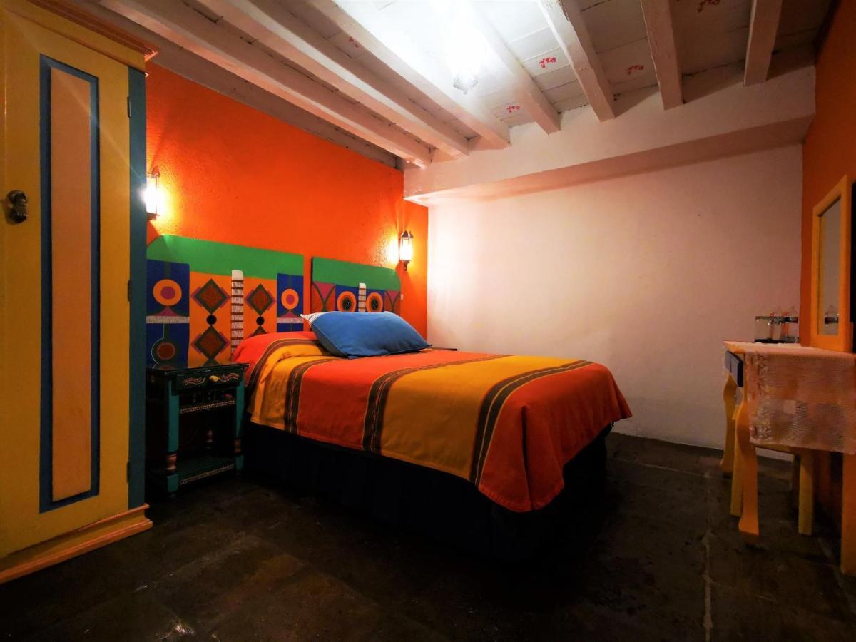Casa De Los Espiritus Alegres By Rotamundos Guanajuato Esterno foto
